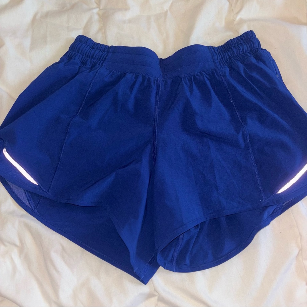 Lululemon Speed Up Shorts *Tall 2.5" – Size 6 – True Blue 💙
